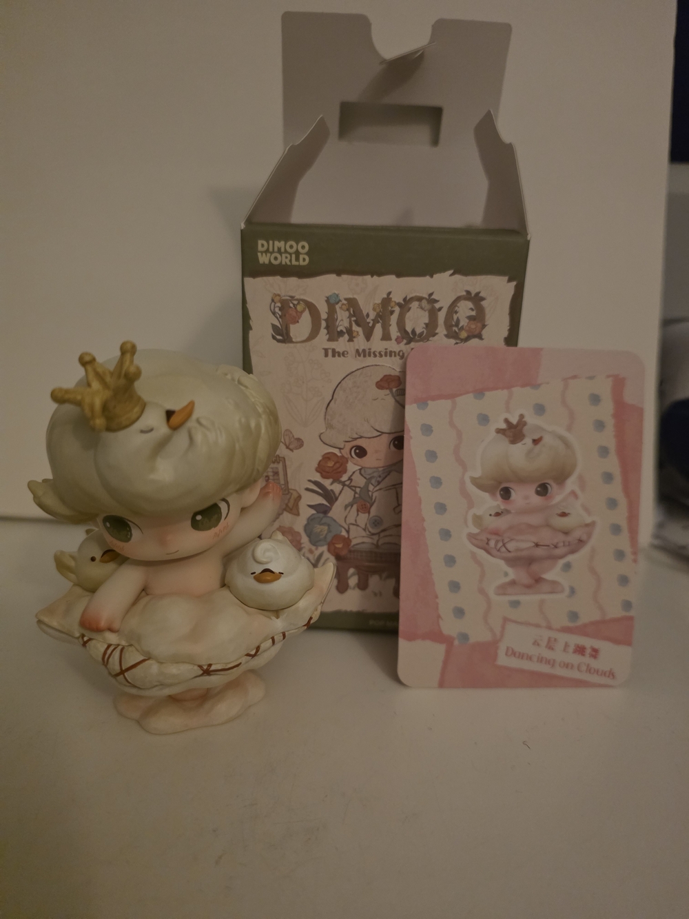 DIMOO The Missing Day Series- Dancing on Clouds Figurine